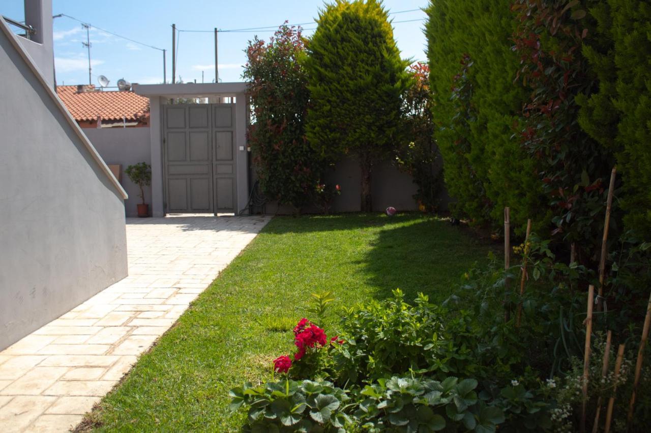 Elias Studio - Near To The Port Of Rafina And The Airport Of Athens Agios Spyridon  Bagian luar foto
